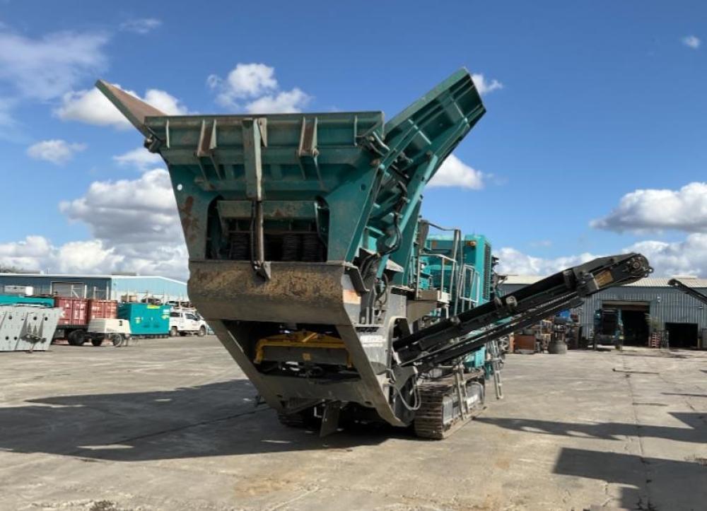 2018 POWERSCREEN TRAKPACTOR 320SR